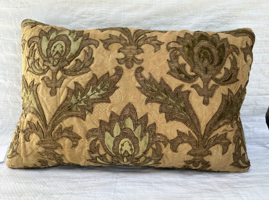 1845p 17th Century Florentine Silk & Metallique Pillow 20″ x 13″